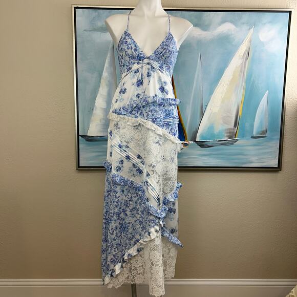 For Love & Lemons Maxi Dress Rosalyn White Blue Floral lace NWOT Size Small - Picture 2 of 9